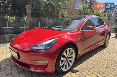 Седан Tesla Model 3 2018 в 
