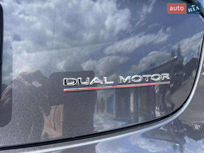 Седан Tesla Model 3 2019 в Львове фото 13 Седан Tesla Model 3 2019 в Львове