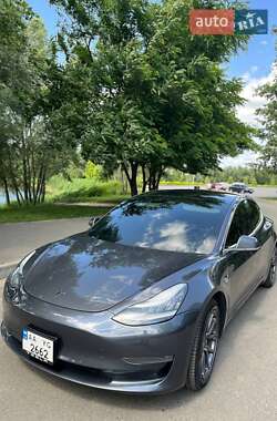 Седан Tesla Model 3 2018 в Ирпене