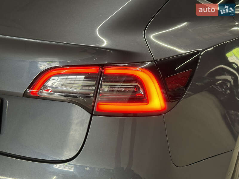 Седан Tesla Model 3 2019 в Володимирі фото 40 Седан Tesla Model 3 2019 в Володимирі