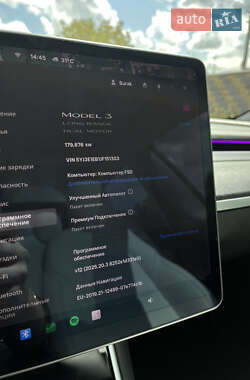 Седан Tesla Model 3 2018 в 