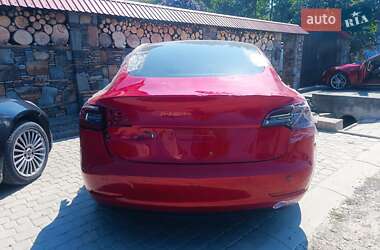 Седан Tesla Model 3 2018 в 