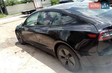 Седан Tesla Model 3 2021 в 