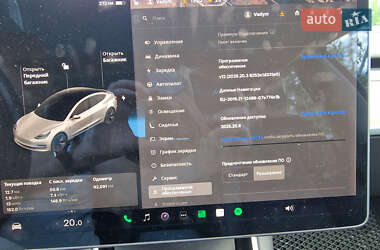Седан Tesla Model 3 2018 в 