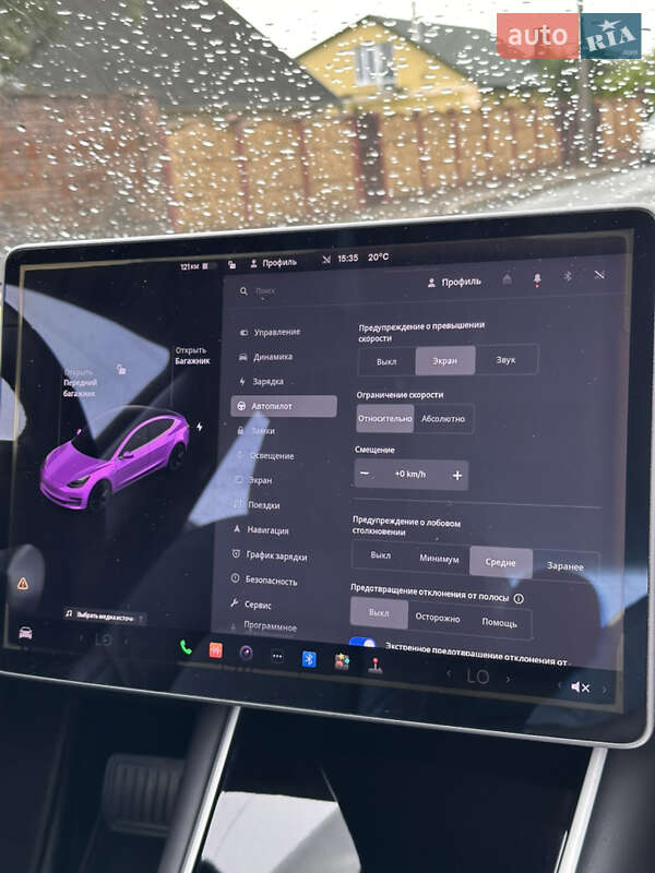 Седан Tesla Model 3 2019 в Львове