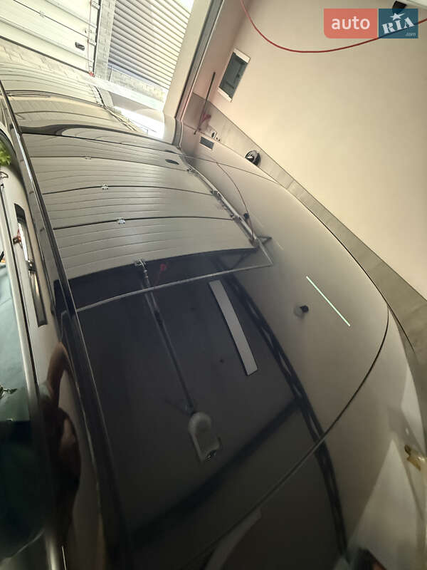 Седан Tesla Model 3 2021 в Сумах
