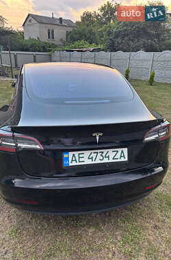 Седан Tesla Model 3 2018 в Каменском