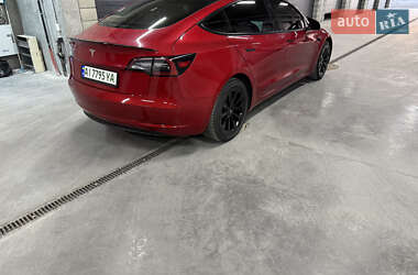 Седан Tesla Model 3 2022 в Білій Церкві