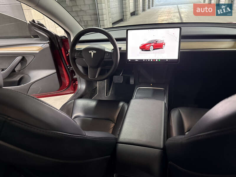Седан Tesla Model 3 2022 в Белой Церкви