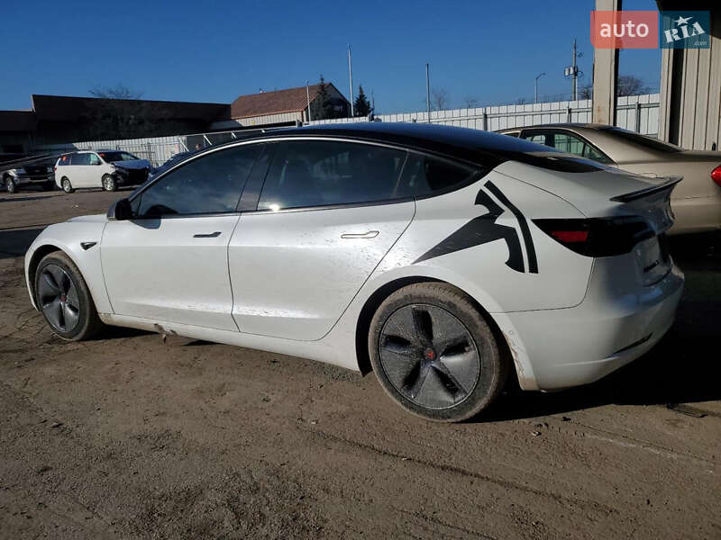 Седан Tesla Model 3 2020 в Луцке