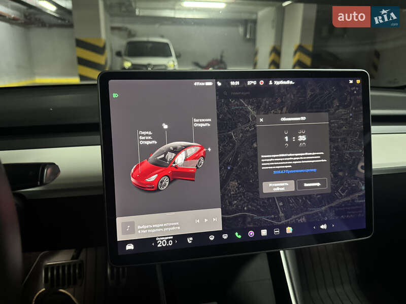 Седан Tesla Model 3 2018 в Києві