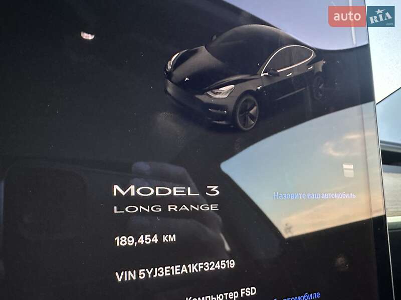 Седан Tesla Model 3 2019 в Рівному