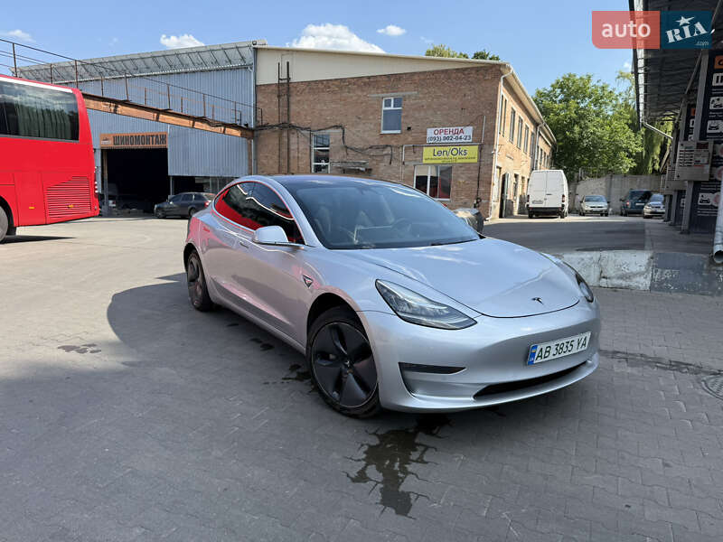 Tesla Model 3 2018