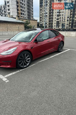 Седан Tesla Model 3 2018 в 