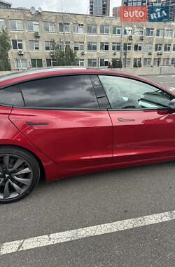 Седан Tesla Model 3 2018 в 