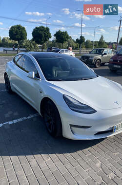 Седан Tesla Model 3 2019 в 