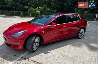 Седан Tesla Model 3 2019 в 