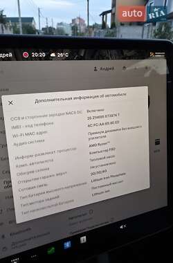 Седан Tesla Model 3 2022 в 