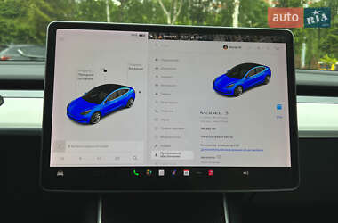 Седан Tesla Model 3 2019 в 
