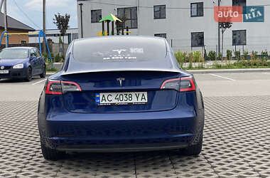 Седан Tesla Model 3 2018 в 
