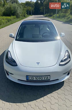 Седан Tesla Model 3 2021 в 