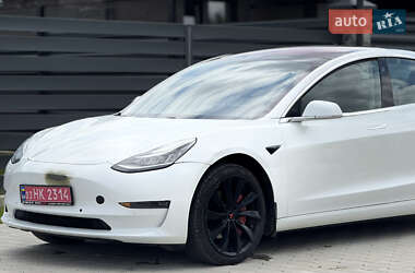 Седан Tesla Model 3 2018 в 