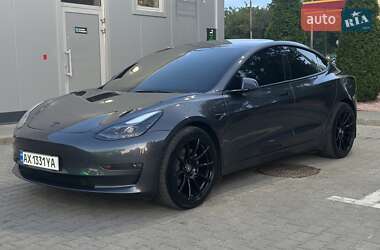Седан Tesla Model 3 2023 в Харкові