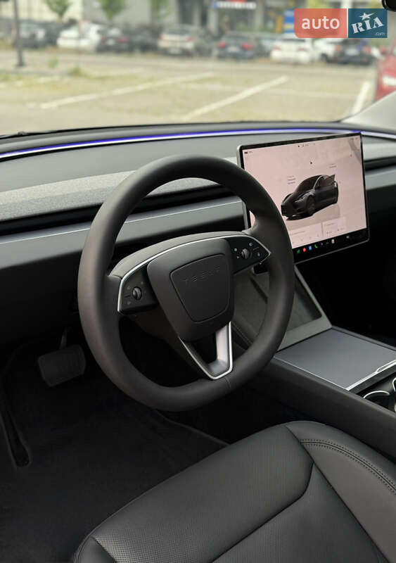 Седан Tesla Model 3 2024 в Киеве фото 14 Седан Tesla Model 3 2024 в Киеве