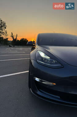 Седан Tesla Model 3 2023 в Киеве фото 11 Седан Tesla Model 3 2023 в Киеве