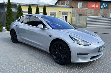 Седан Tesla Model 3 2018 в 