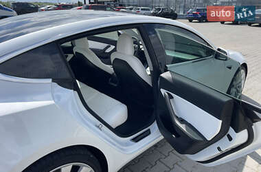 Седан Tesla Model 3 2019 в 