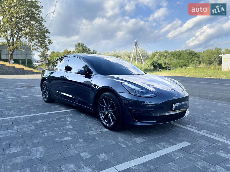 Седан Tesla Model 3 2021 в Ужгороде фото 10 Седан Tesla Model 3 2021 в Ужгороде