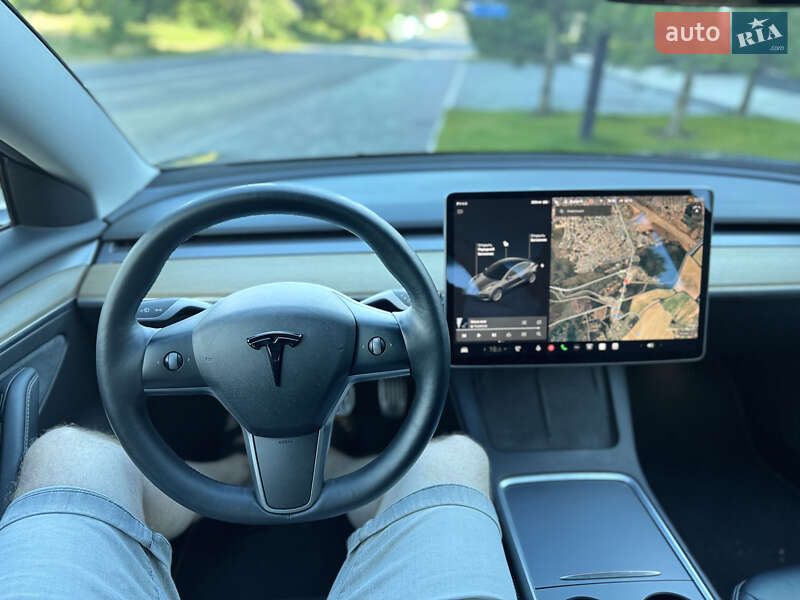 Седан Tesla Model 3 2021 в Ужгороде фото 25 Седан Tesla Model 3 2021 в Ужгороде