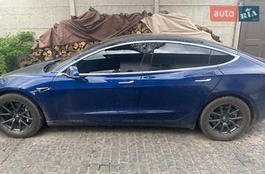 Седан Tesla Model 3 2018 в Харькове