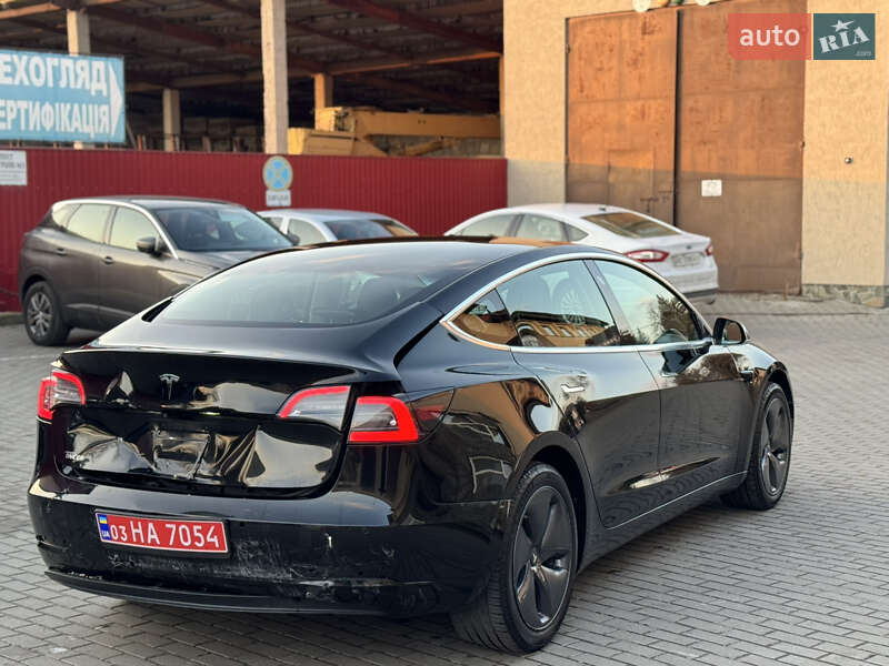 Седан Tesla Model 3 2019 в Владимире