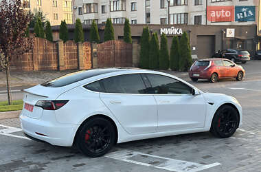 Седан Tesla Model 3 2018 в 
