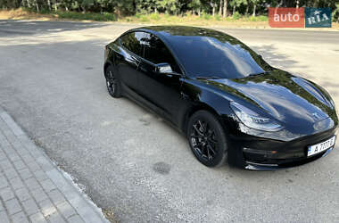 Седан Tesla Model 3 2018 в 