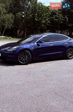 Седан Tesla Model 3 2020 в Харькове