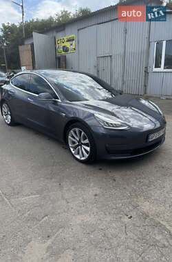 Седан Tesla Model 3 2020 в Запоріжжі