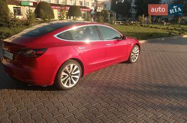 Седан Tesla Model 3 2018 в 