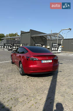 Седан Tesla Model 3 2021 в 
