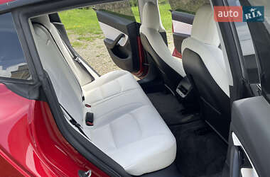 Седан Tesla Model 3 2019 в Львове