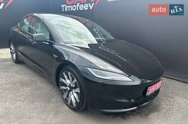 Седан Tesla Model 3 2025 в Киеве