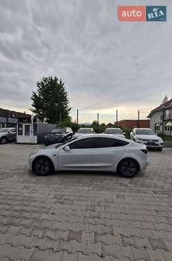 Седан Tesla Model 3 2018 в 