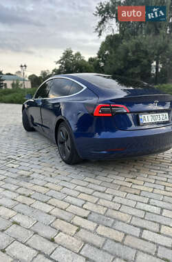 Седан Tesla Model 3 2019 в 