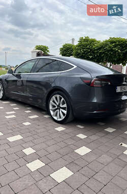 Седан Tesla Model 3 2018 в 
