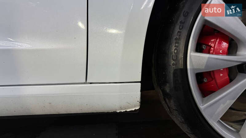 Седан Tesla Model 3 2019 в Києві