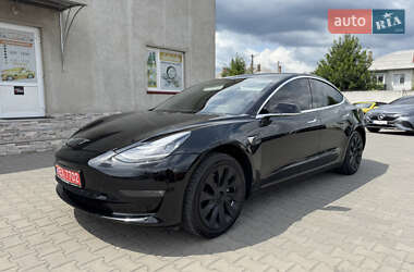 Седан Tesla Model 3 2019 в 