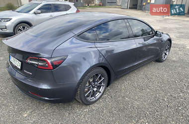 Седан Tesla Model 3 2018 в 