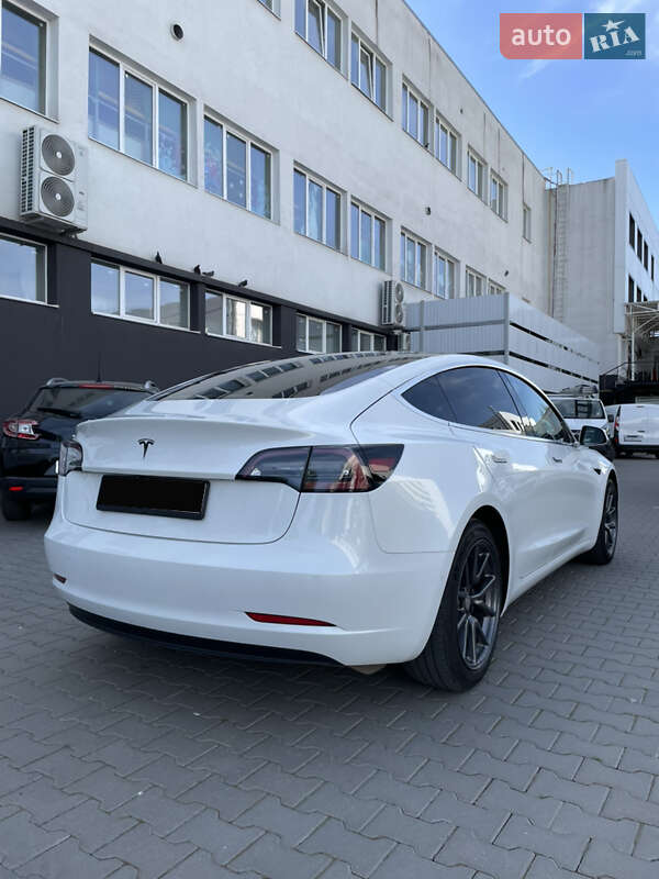 Седан Tesla Model 3 2019 в Черновцах фото 8 Седан Tesla Model 3 2019 в Черновцах